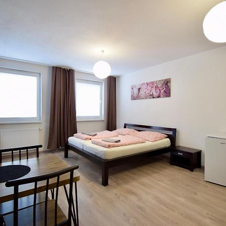 Apartman Zlatovska 22B Trenčín Exteriér fotografie
